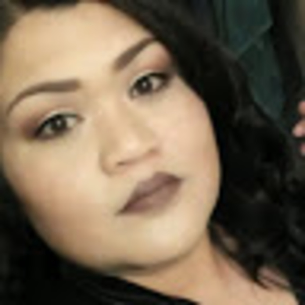 Meet your Posher, Janelle